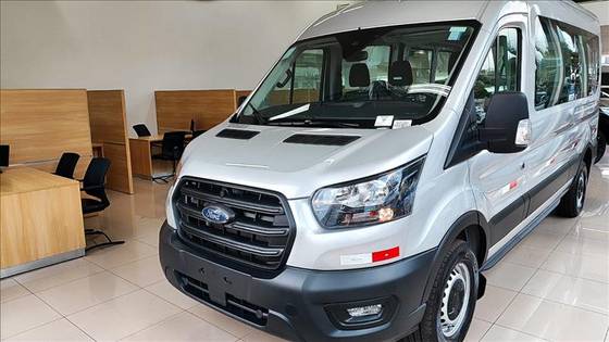 FORD TRANSIT 2.0 ECOBLUE DIESEL VIDRADA L4H3 AUTOMÁTICO